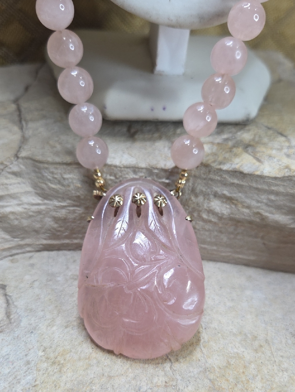 14K Solid Gold With Pink Jadeite Clasp Pendant Pre Antique Jadeite Long Necklace - Picture 1 of 16